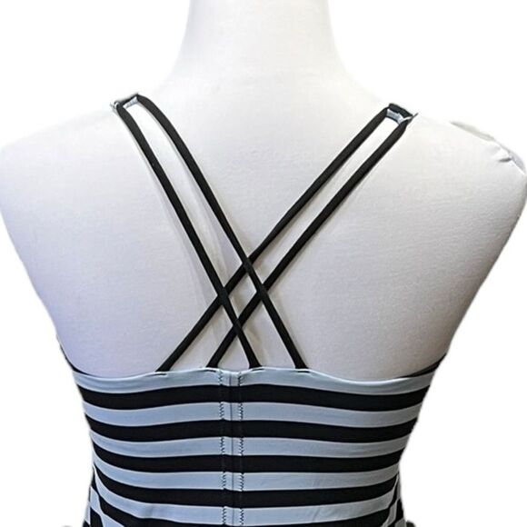 Lululemon Free To Be Polar Haze Striped Tank Top, Size 8 - Picture 6 of 8